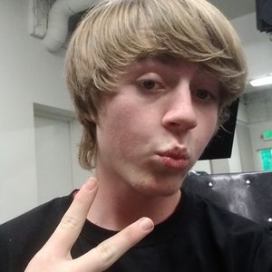 Meet your Posher, Sean